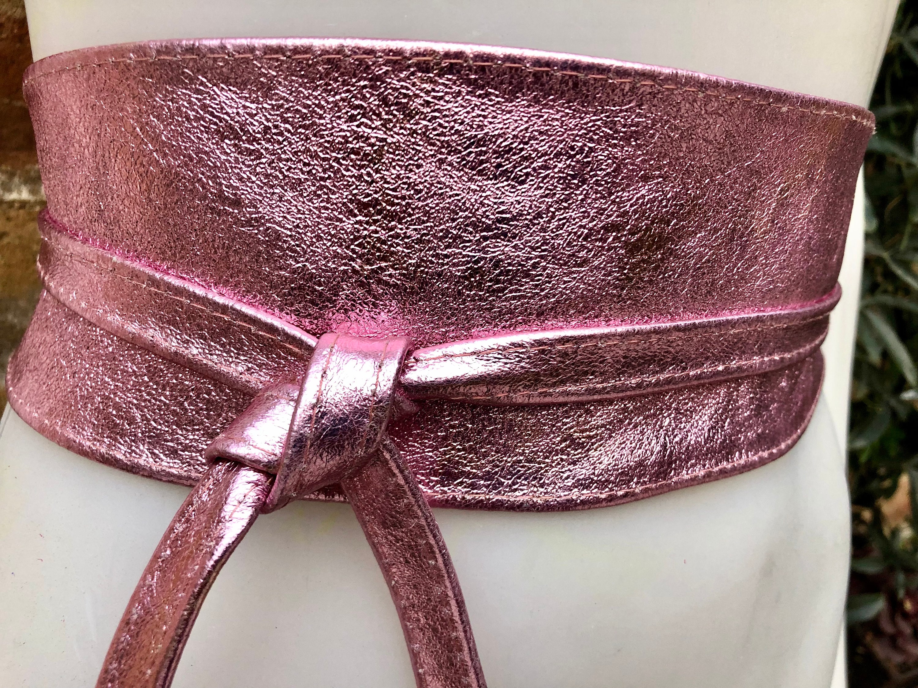 Cinched pink metallic marbled Obi wrap fitted belt One Size PINK - GOLD Obi Belt. Soft Genuine Glitter Leather Wrap Belt  main image 3