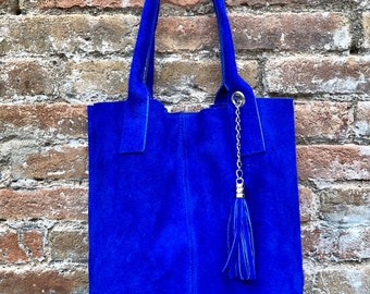 Sac cabas en cuir BLEU Cobalt en daim véritable. Slouchy BLUE transporte tous les sacs fourre-tout pour ordinateur portable, tablette, livres. Sac à main en cuir BLEU