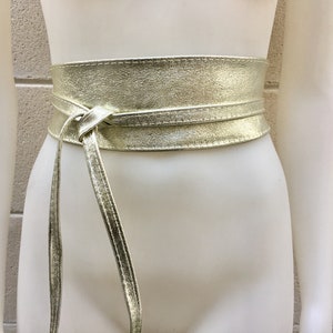 GOLD OBI Gürtel aus natürlichem weichem Leder. Taillengürtel, breiter Ledergürtel, Metallic, Wickelgürtel, Boho Schärpe, Boho Wickelgoldgürtel Bild 5