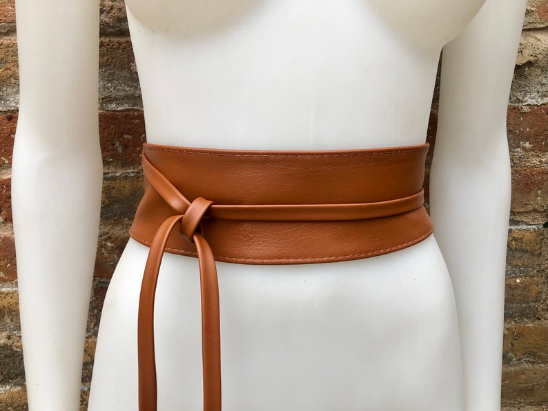 Obi belt in soft leather. Wrap belt in CAMEL BROWN. Waist belt in TOBACCO. Wraparound belt in brown genuine leather. Boho tan wide belt. image 2