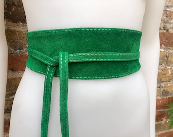 Green suede OBI belt, wraparound belt in soft  suede. Genuine leather waist belt, boho GREEN sash. Wrap belt in GREEN suede leather.