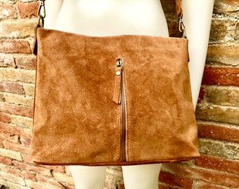 Camel brown leather bag. Boho messenger bag. GENUINE LEATHER Cross body or shoulder bag. Saddle brown suede leather purse with zipper