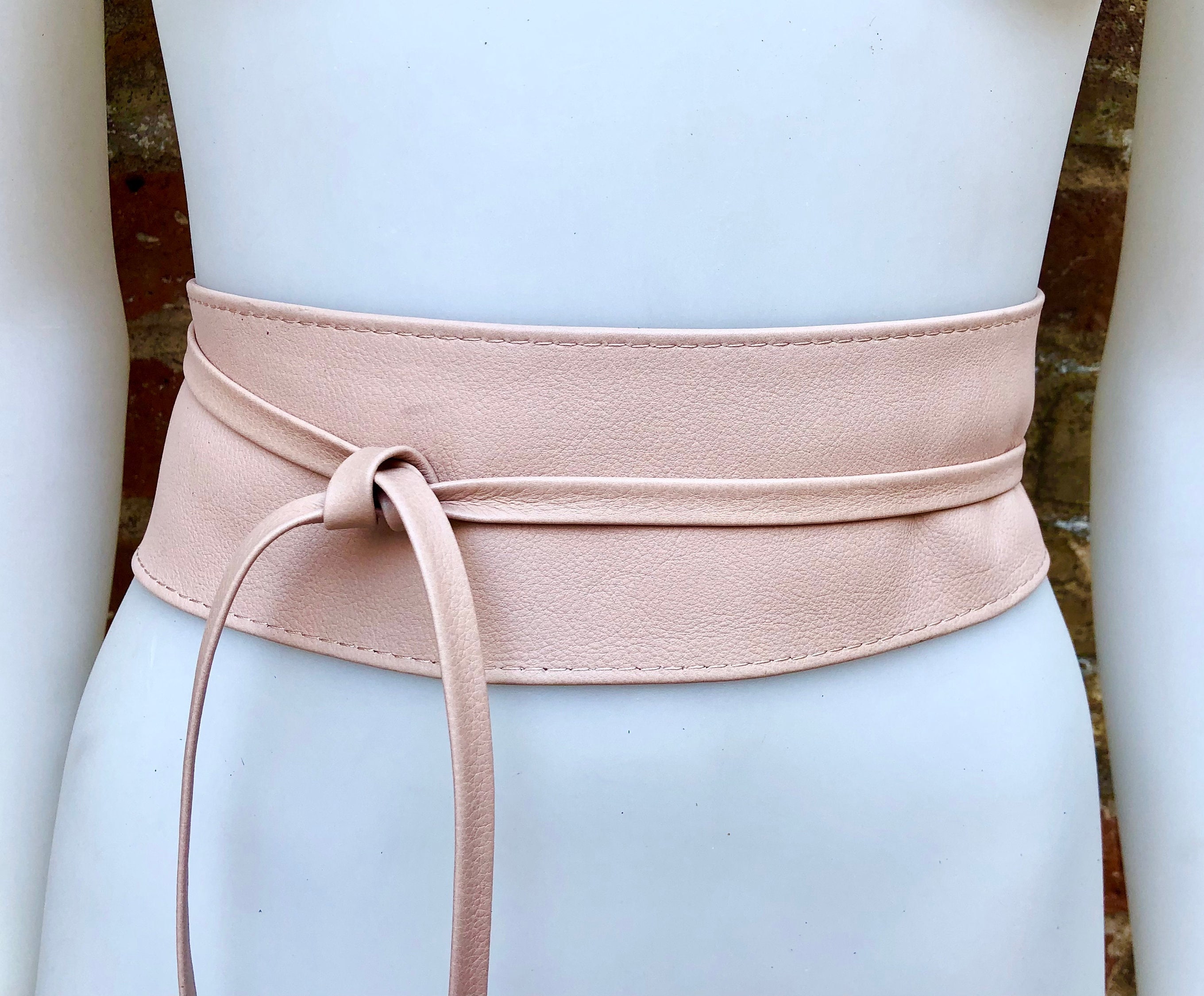 Wraparound Belt in Soft Leather. Wrap Belt in Light Peach  display picture 1