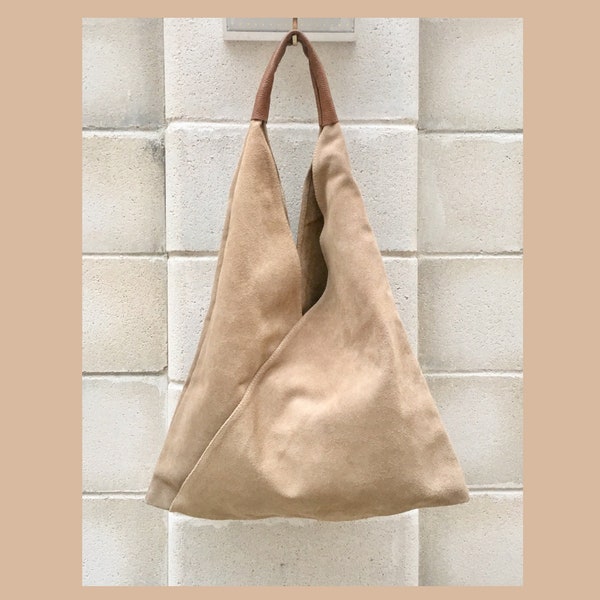 Slouch leather bag in BEIGE . Large shoulder leather bag. Boho bag. Laptop bags in suede. Large suede leather bag. BEIGE suede bag.