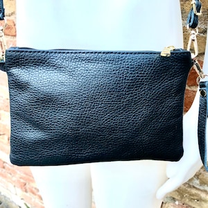 Petit sac en cuir noir. Sac bandoulière / épaule en cuir VÉRITABLE . Sac en cuir NOIR avec bandoulière réglable. Petit sac à main en cuir noir