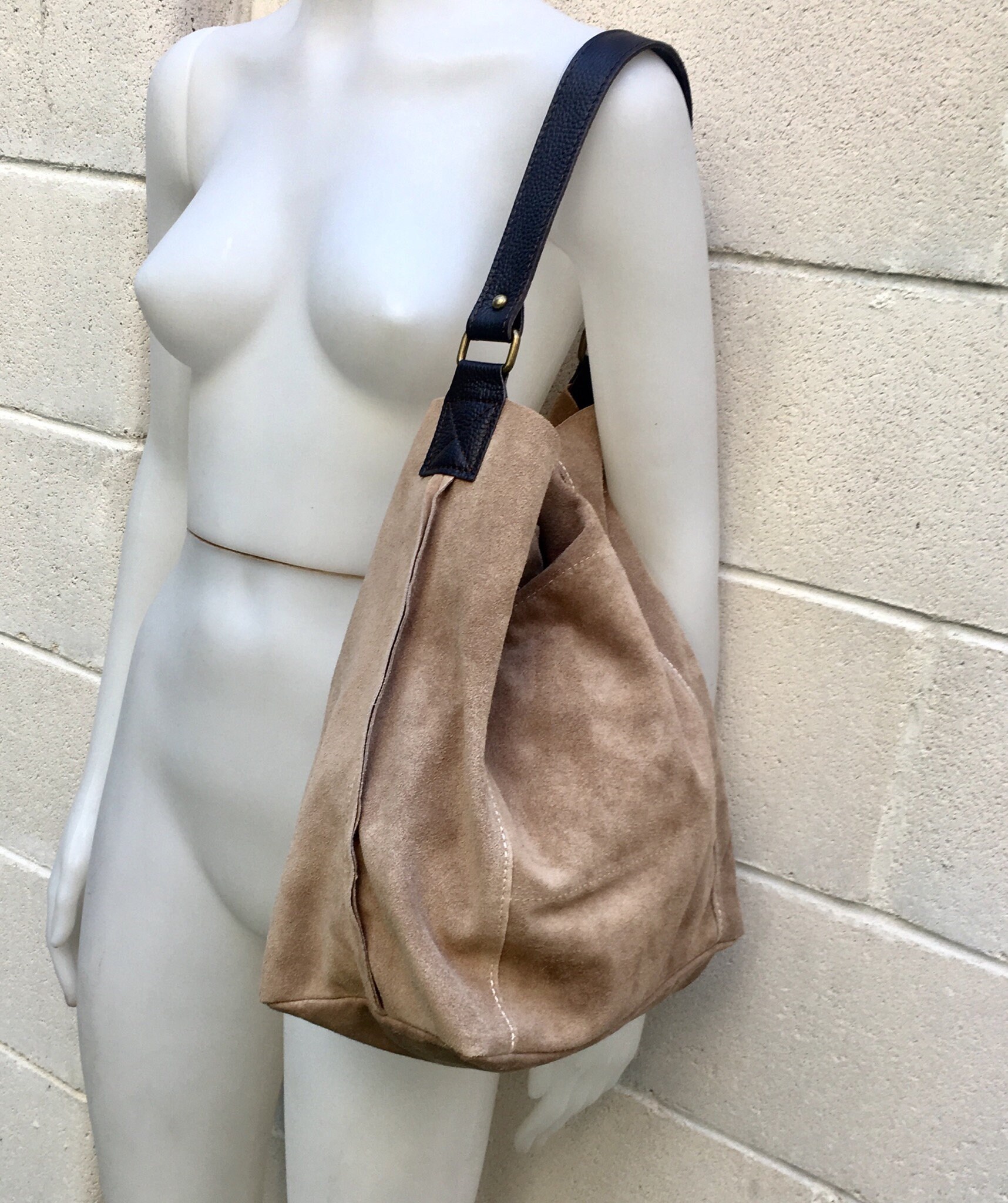 Slouch Leather Bag in BEIGE. Hobo Shoulder Bag. Boho Bag