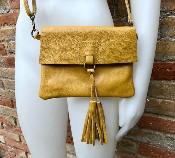 bolso de piel en mostaza AMARILLO. Bolso de cuerpo - Etsy España