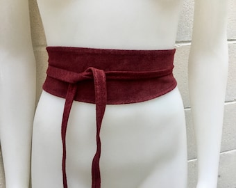 Dark RED suede OBI belt. Wrap belt in natural soft  suede.BURGUNDY  genuine leather waist cinch belt. Wine red sash, boho wraparound belt