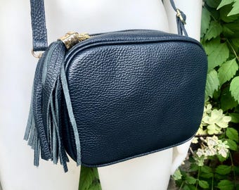 Small leather bag in navy blue. Crossbody / shoulder bag in dark blue GENUINE leather. Adjustable strap, zipper. Navy leather purse + tassel