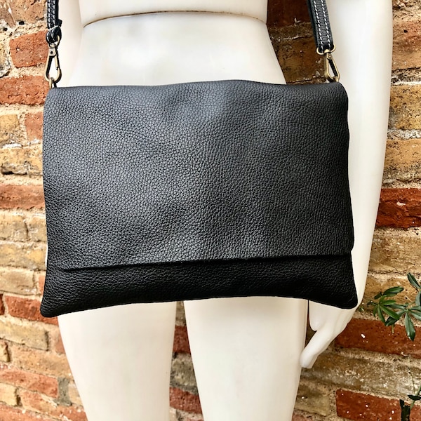 BLACK genuine leather bag. Cross body bag or shoulder bag in grain leather. Adjustable strap, zipper and flap. Medium size leather messenger