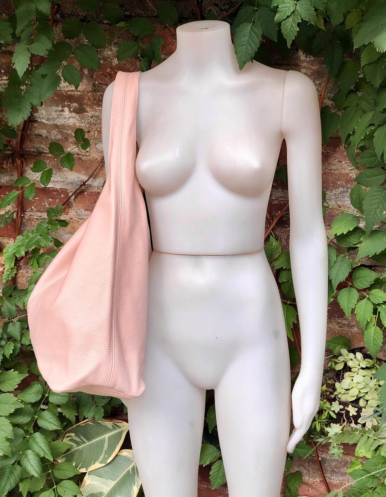 Slouch bag. Tote leather bag in light pink with ZIPPER. Soft genuine leather. Soft pink leather purse. Wide strap leather shoulder bag. image 8