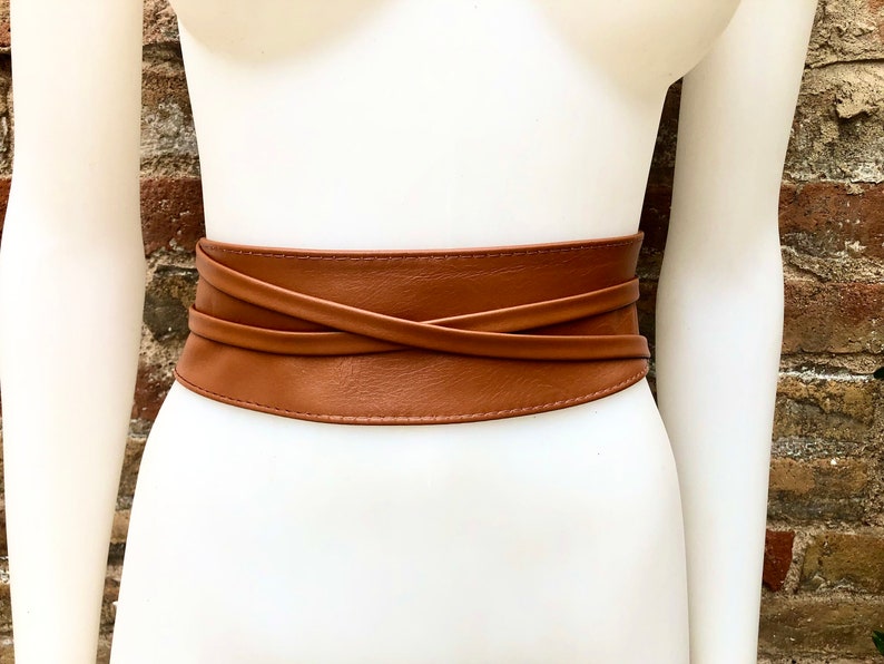 Obi belt in soft leather. Wrap belt in CAMEL BROWN. Waist belt in TOBACCO. Wraparound belt in brown genuine leather. Boho tan wide belt. image 6