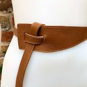 Leather 80s style obi belt . Wrap belt in camel BROWN. Waist belt in genuine  leather. Saddle brown wraparound belt.Tobacco Brown dress belt