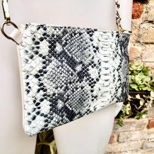 2 sided white /cream  + snake print leather bag. GENUINE leather crossbody / shoulder bag. Small purse. White, cream, black animal print