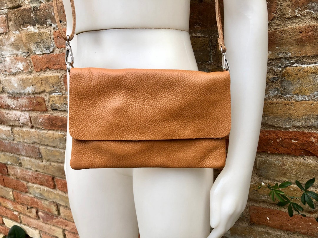 Small Leather Bag in Camel Brown. Tan Crossbody Bag