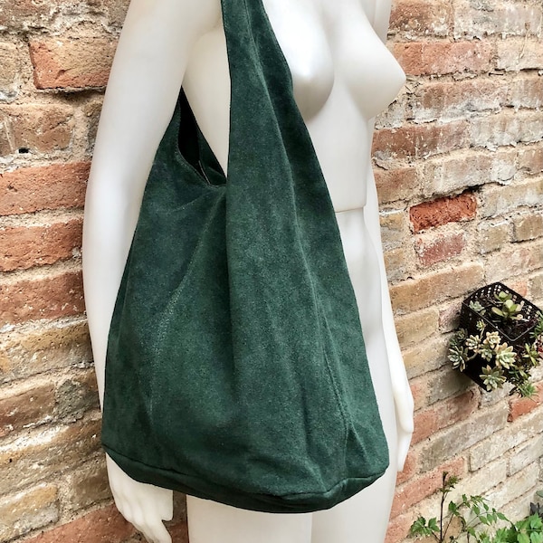 Grote TOTE leren tas in het GROEN met RITS. Shopper van zacht natuurlijk suède, echt leer. Boho-tas. Groene suède slouch tas. Draag alle tassen