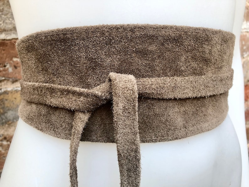 Very DARK beige suede OBI belt in natural soft suede. Light brown waist belt. Soft leather belt, beige sash, boho belt, TAUPE boho wrap belt regular 220 cm 86 in