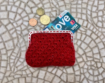 Crochet coin purse. BURGUNDY  kiss lock purse.Retro clip purse, hand crocheted with metallic frame in silver. WINE RED Grandma retro  purses