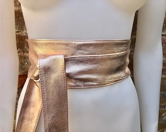 PINK - GOLD obi belt. Soft genuine glitter leather wrap belt. Wraparound waist belt. Wide style. Salmon pink dress belt in metallic leather.