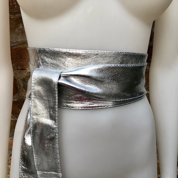 SILVER obi belt. Wrap belt in soft genuine leather. Wraparound waist belt.Wide style. Boho dress belt in metallic effect leather. Party belt