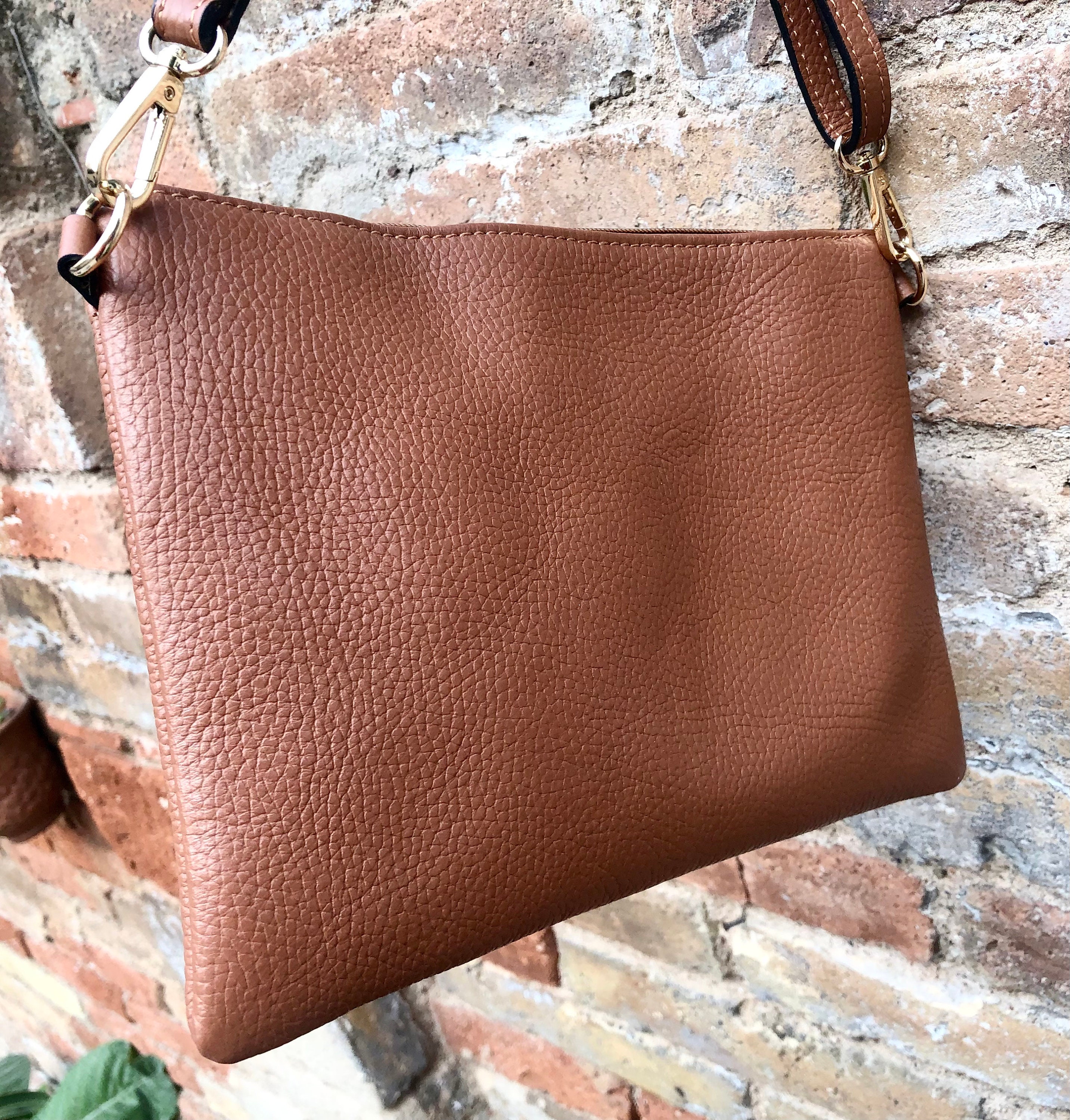 ショルダーバッグ Donkey Fake Leather Cross Bag Brown Small leather bag in BROWN .Cross body bag, shoulder bag or