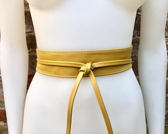 Obi belt in soft leather. Narrow style. Wrap belt in mustard YELLOW.  Genuine leather tobacco wraparound waist belt. Boho yellow wide belt.