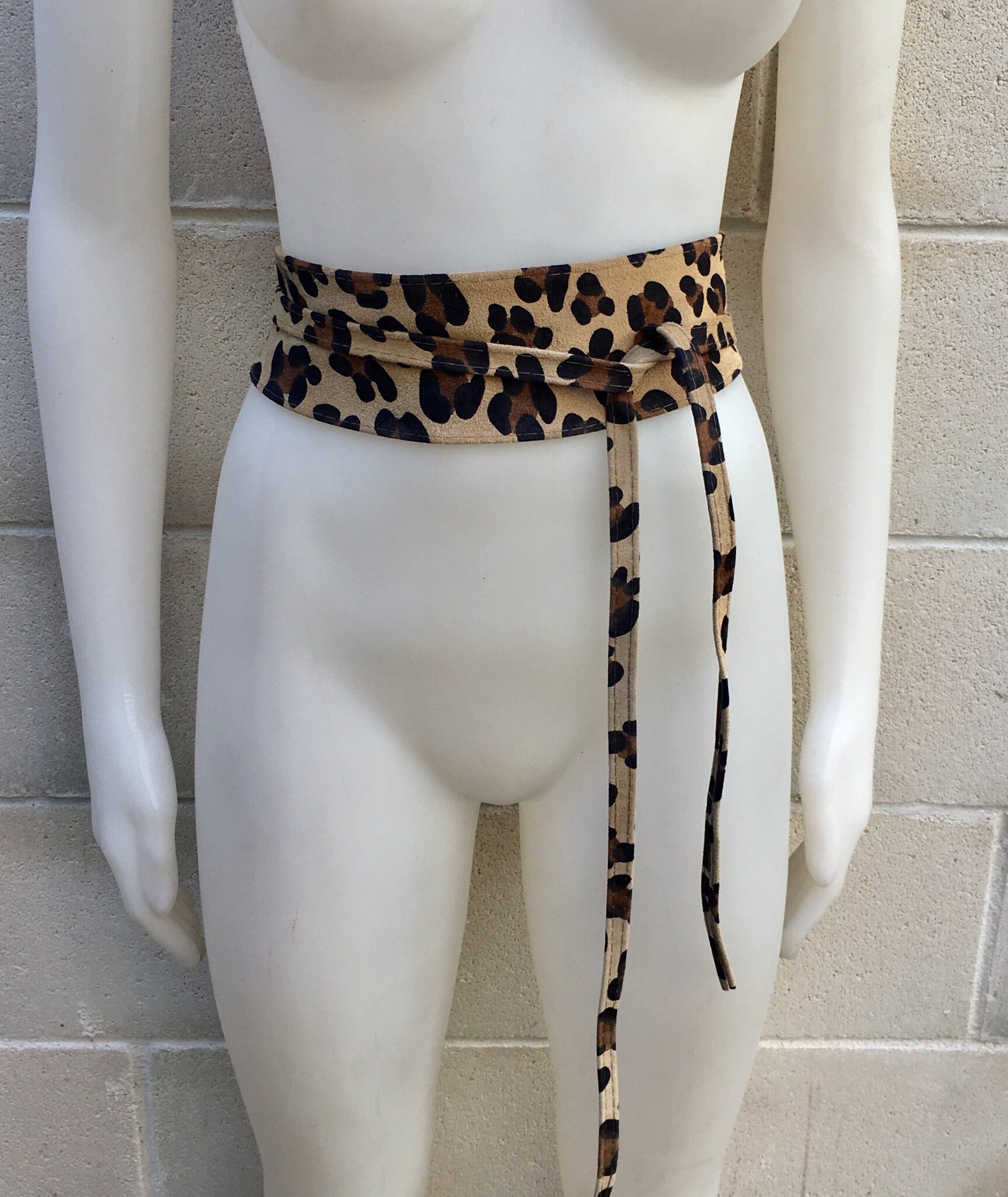 CHEETAH Print Wide Suede OBI Belt. Wrap Belt in Natural Soft  display picture 2