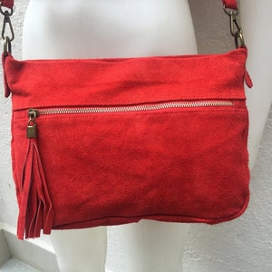 Crossbody suede bag in RED. Boho  bag in genuine leahter. Soft natural suede bag with zippers, adjustable strap and tassel. Hippy suede bags