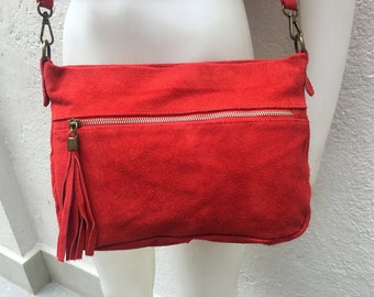 Crossbody suede bag in RED. Boho  bag in genuine leahter. Soft natural suede bag with zippers, adjustable strap and tassel. Hippy suede bags