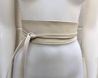 Cream obi belt in soft leather. Wrap belt in  light beige. Wide waist belt in genuine leather. Genunine leather wraparound boho dress belt