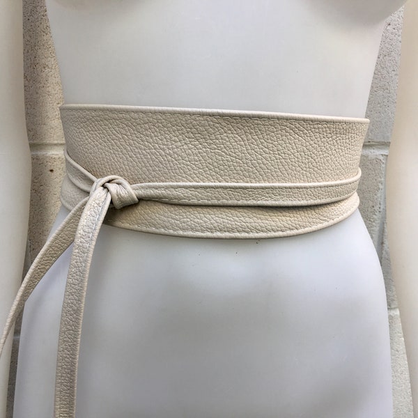 Cream obi belt in soft leather. Wrap belt in  light beige. Wide waist belt in genuine leather. Genunine leather wraparound boho dress belt