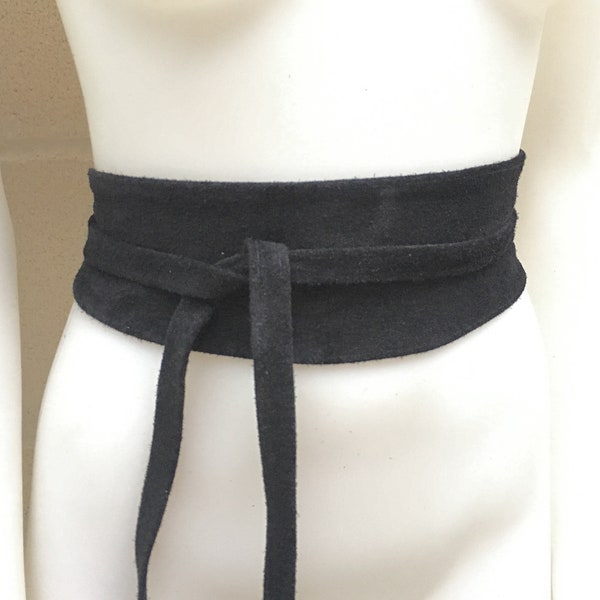 Obi belt in suede.Wrap belt in BLACK. Genuine leather wraparound belt in BLACK. Boho belt in black genuine leather. BLACK wide Waist belt