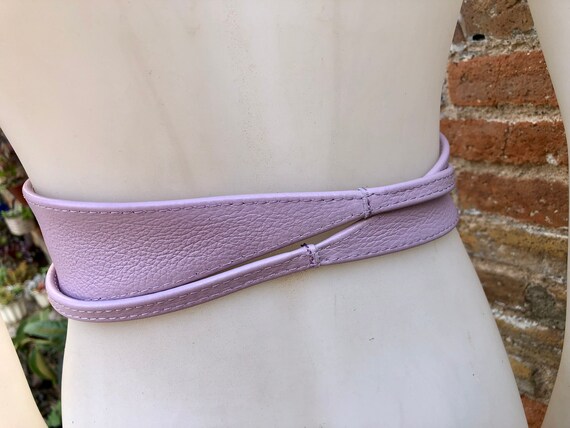 Light Purple Obi Belt in Soft Leather. Wrap Belt in Mauve. Wide