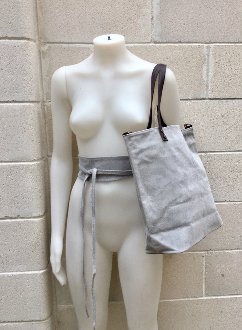 Large TOTE leather bag in light GRAY. Soft natural suede bag. Genuine leather shopper. Laptop or book bag in suede. Large crossbody bag. image 7