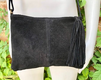 Bolso de ante en color NEGRO. Bolso bandolera, bolso de hombro bohemio en piel auténtica. Bolso pequeño de piel, bolso de hombro NEGRO, monedero pequeño negro.