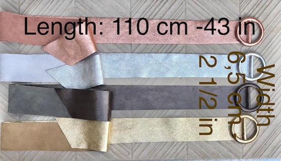 Khaki GREEN leather waist belt with large round buckle. Soft leather belt in dark green. Genuine leather GREEN dress belt. Wide waist belt Khaki GREEN leather waist belt with large round buckle. Soft leather belt in dark green. Genuine leather GREEN dress belt. Wide waist belt