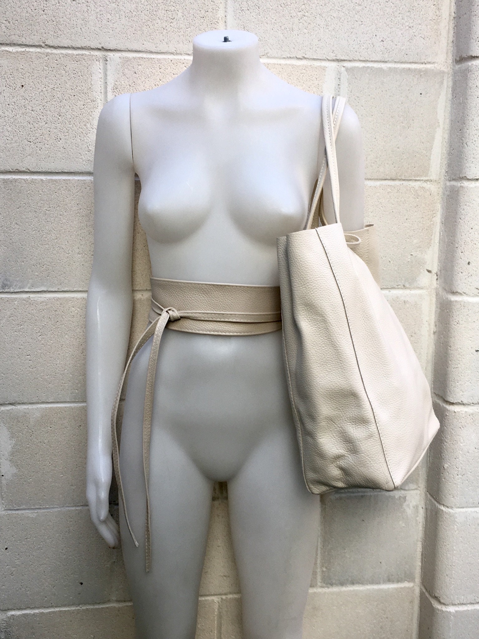 HAENGNAE 24aw OMOCHI OBI BELT / Beige HAENGNAE 24aw OMOCHI OBI BELT / Beige