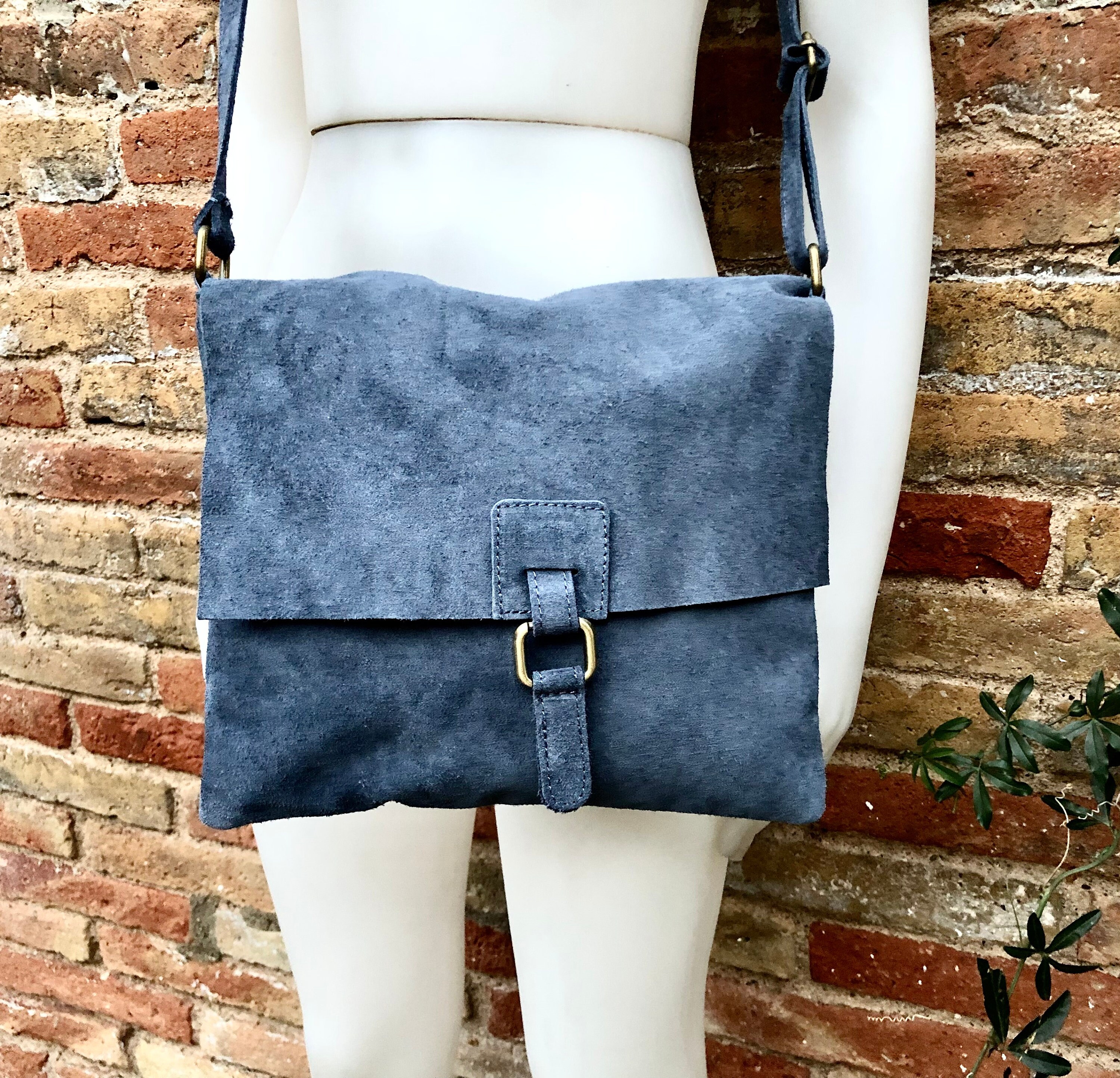 Messenger Bag in Genuine Suede Leather 