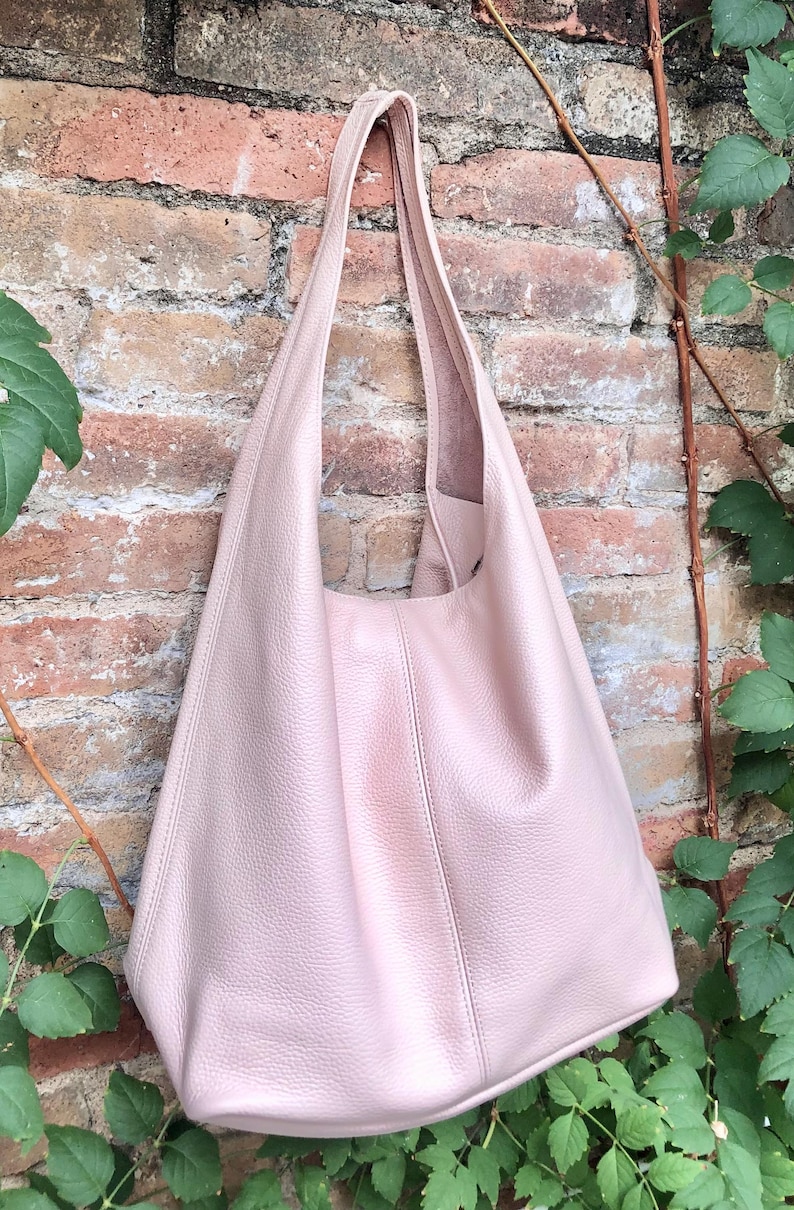 Slouch bag. Tote leather bag in light pink with ZIPPER. Soft genuine leather. Soft pink leather purse. Wide strap leather shoulder bag. WITHOUT POUCH