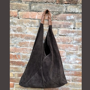 Slouch leather bag in dark brown suede. Genuine leather shoulder bag. Origami bag + camel brown leather accent. Large shopper. Brown purse