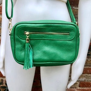 Small leather bag in bright green. Cross body bag, shoulder bag in GENUINE leather. Green leather bag with adjustable strap,zipper + tassel