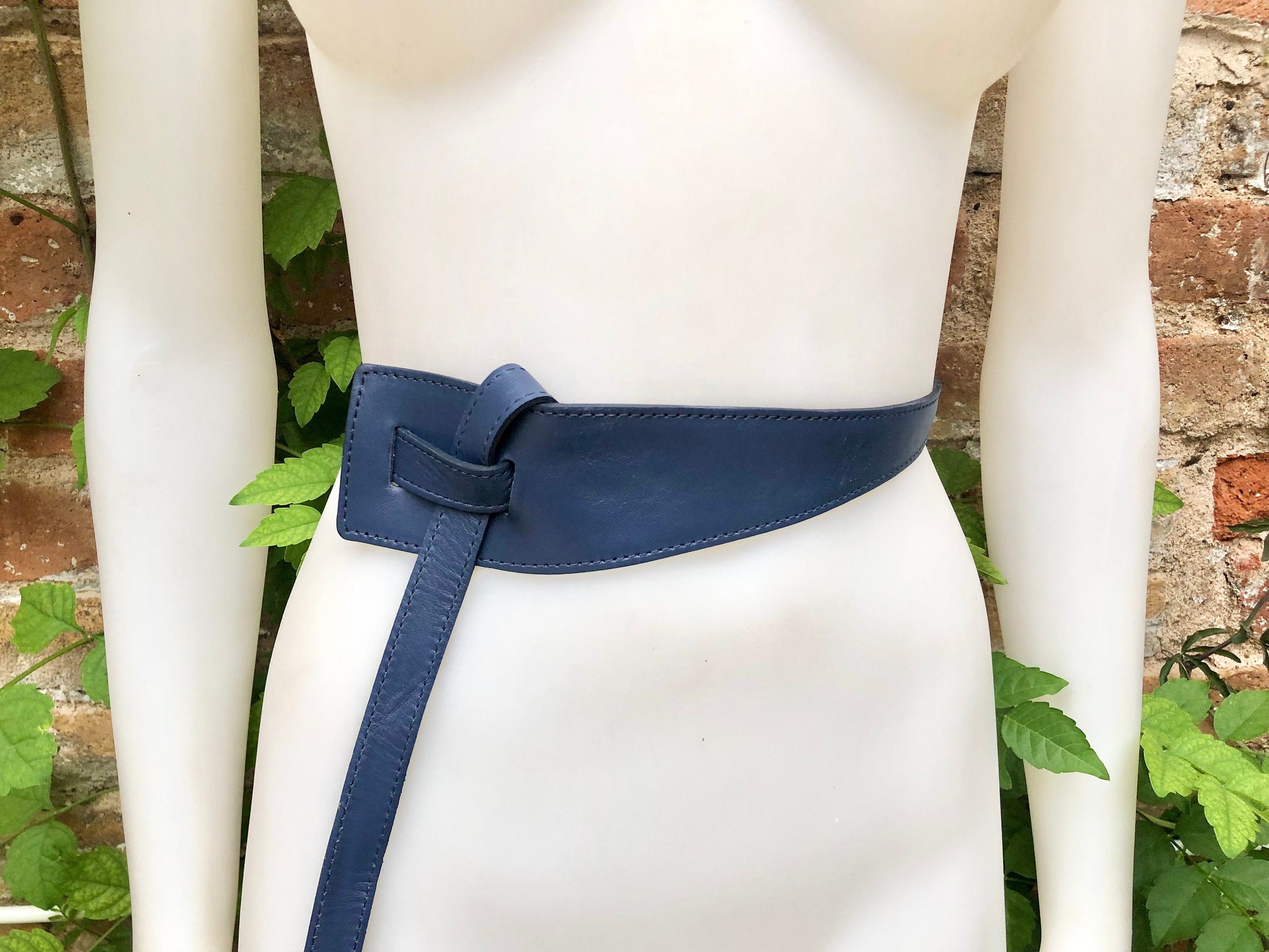Leather 80s Style Obi Belt . Wrap Belt in NAVY BLUE. Waist  display picture 1