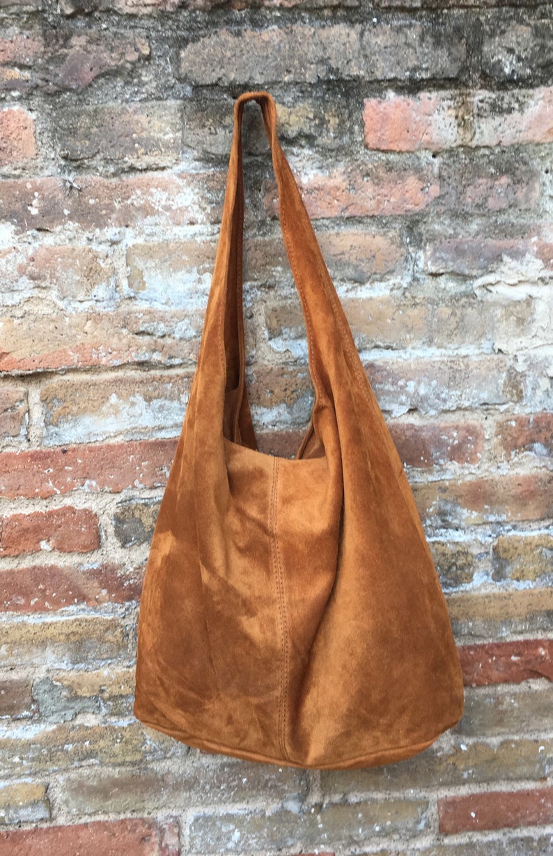 Slouch bag.Large TOTE leather bag in CAMEL brown with zipper.Genuine leather bag.Light tobacco color laptop bags. Large shopper leather bag. immagine 7