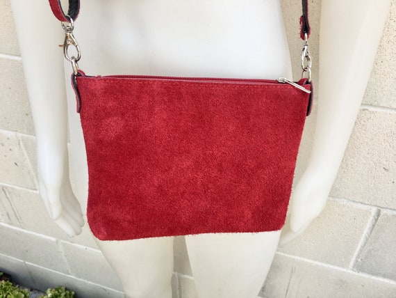 Categorie Politiebureau Alert Suède leren tas in DONKERROOD. Bordeaux crossbody tas - Etsy Nederland