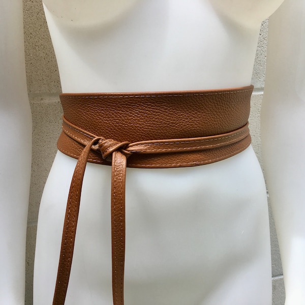 Obi belt in soft leather. Dark CAMEL BROWN wrap belt. TOBACCO waist belt.  Wraparound belt in brown genuine leather. Saddle brown cinch belt