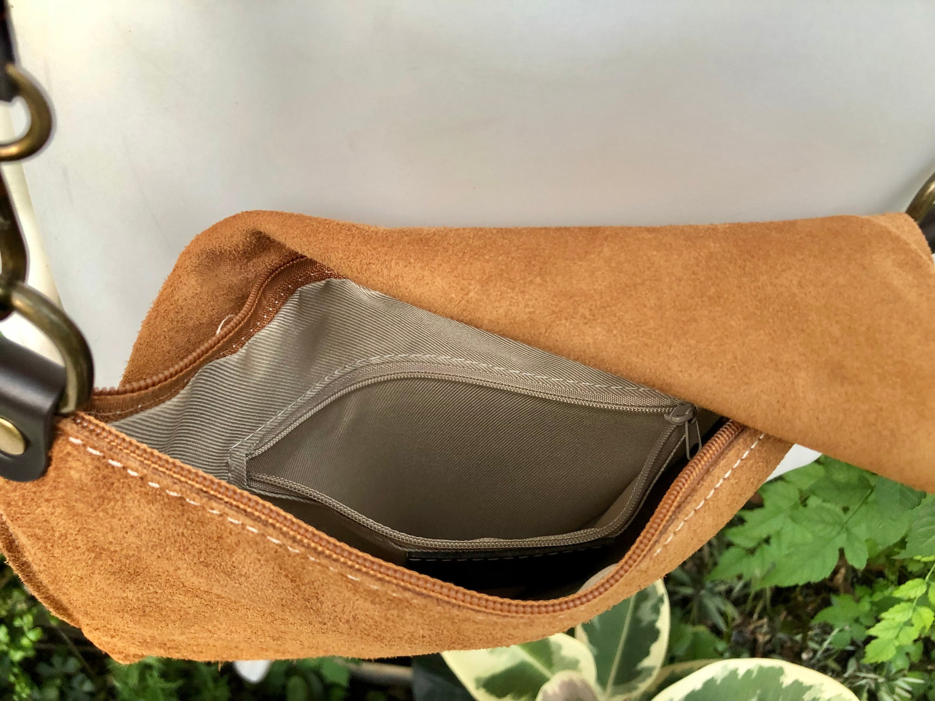 Messenger Bag in Genuine Suede Leather. Rusty Brown Cross