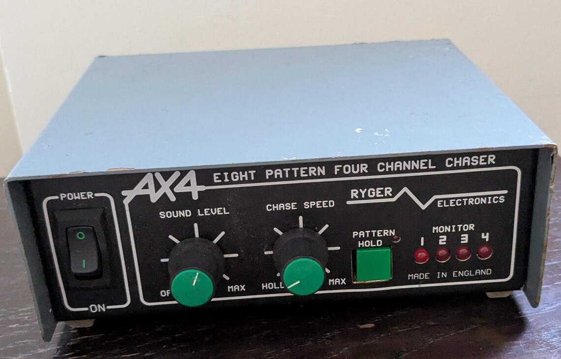 Vintage Ryger AX4 Eight pattern four channel chaser, foto 2 di 5