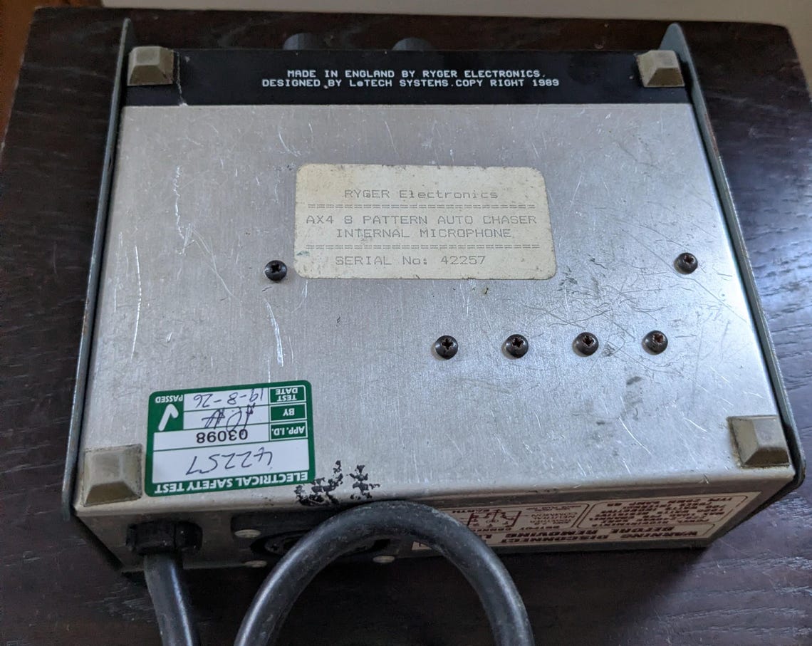 Vintage Ryger AX4 Eight pattern four channel chaser, foto 3 di 5