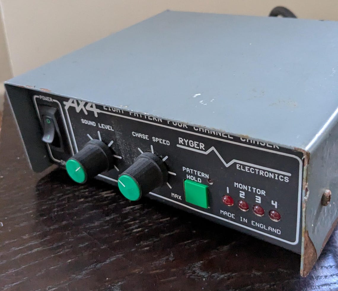 Vintage Ryger AX4 Eight pattern four channel chaser, foto 4 di 5