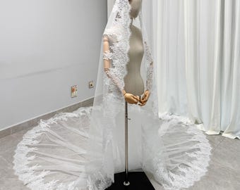 Große Blumen Mantilla Spitze Brautschleier Hochzeit Brautschleier Boho, Kamm-Schleier